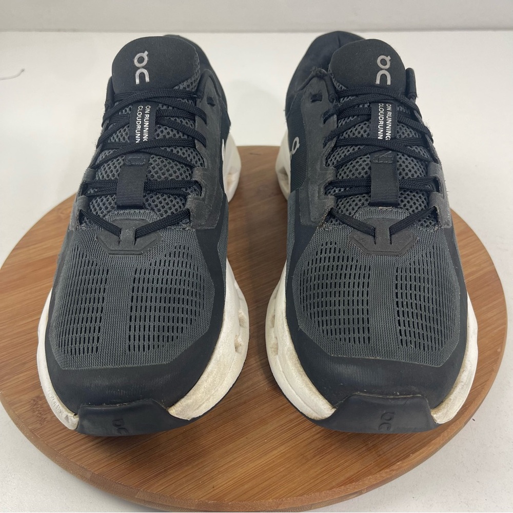 On Men’s Cloudrunner 2 - image 2